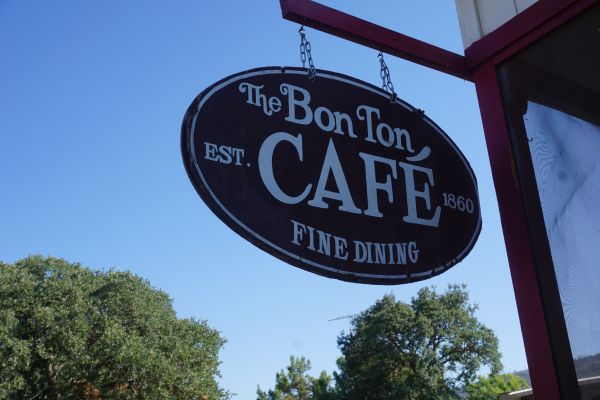 [Picture of Bon Ton hanging sign]